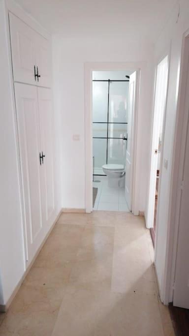 Views, Family & Private Parking In Alto Albayzin * Granada